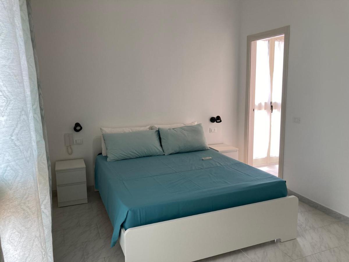 Delposto Marina Di Ragusa Ngoại thất bức ảnh