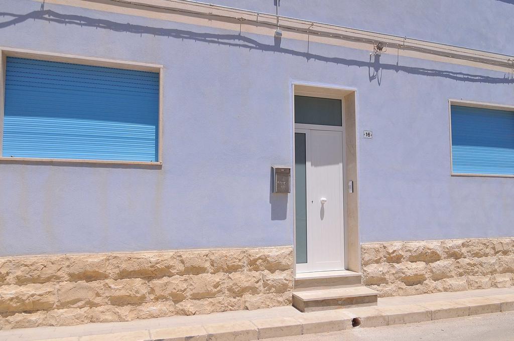 Delposto Marina Di Ragusa Ngoại thất bức ảnh